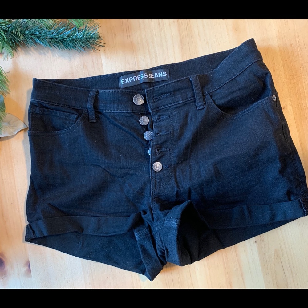 High Waisted Button Shorts